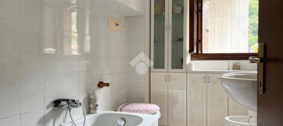 4 bedrooms House in Valbrenta, Italy No. 340994 11