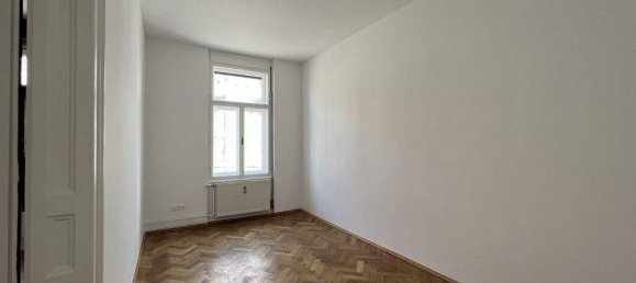 2 rooms Apartment in Gries, Austria No. 92120 4
