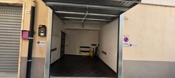  مرآب في Genoa, Italy 38متر مربع رقم 41587 2