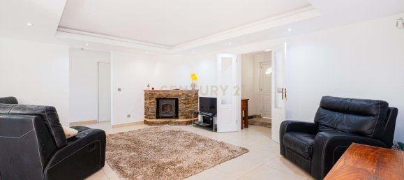 3 Schlafzimmer Villa in Guia, Portugal, Nr. 281180 9