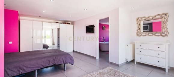 3 Schlafzimmer Villa in Guia, Portugal, Nr. 281180 24