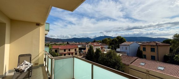 3 bedrooms Apartment in Prato, Italy No. 323169 48