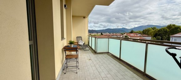3 bedrooms Apartment in Prato, Italy No. 323169 7