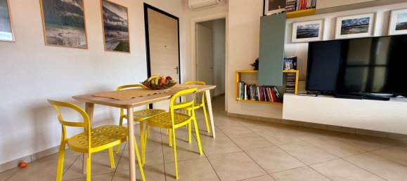 3 bedrooms Apartment in Prato, Italy No. 323169 34