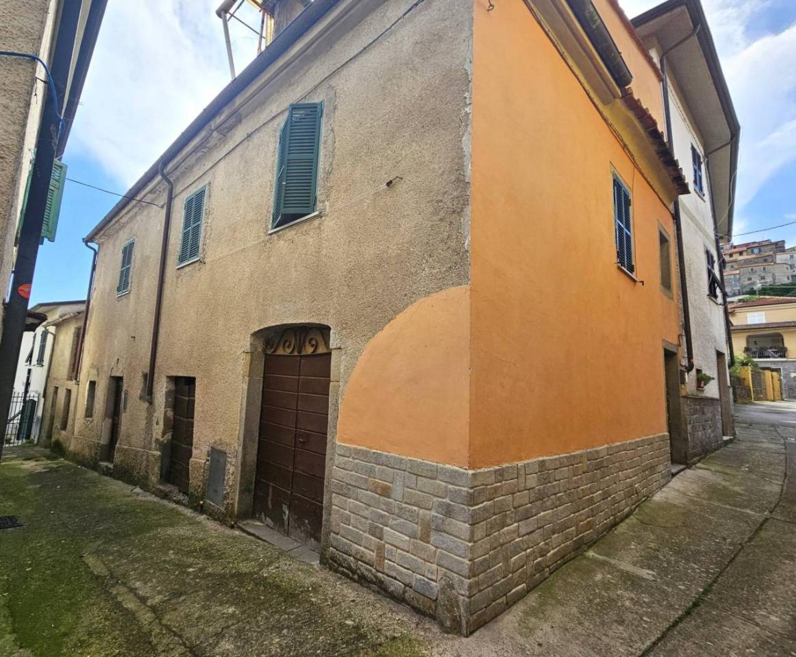3-Zimmer Haus in Fivizzano, Italy, Nr. 21712