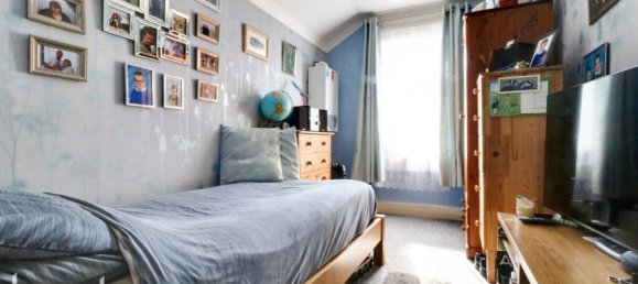 3 bedrooms House in Dartford, United Kingdom No. 4933 18