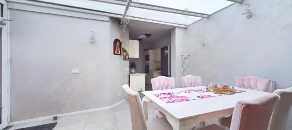 4 bedrooms Townhouse in Offenbach, Germany No. 166138 4