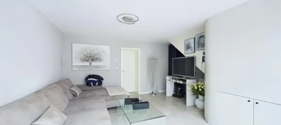 4 bedrooms Townhouse in Offenbach, Germany No. 166138 3