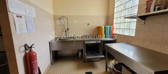 4 Schlafzimmer Gebäude in Issancourt-et-Rumel, France, Nr. 61006 11