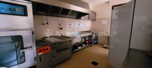 4 Schlafzimmer Gebäude in Issancourt-et-Rumel, France, Nr. 61006 10