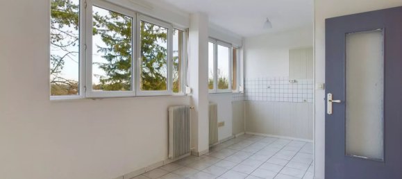 2 chambres Appartement à Romilly-sur-Seine, France No. 47282 7