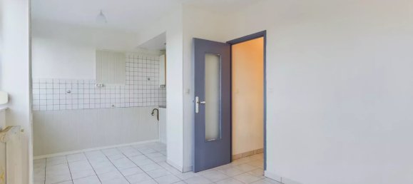 2 chambres Appartement à Romilly-sur-Seine, France No. 47282 45