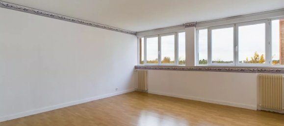 2 chambres Appartement à Romilly-sur-Seine, France No. 47282 4