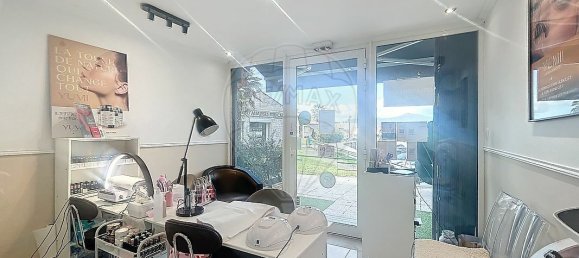 Propiedad comercial en Pietrosella, France 22 m² No. 46853 6