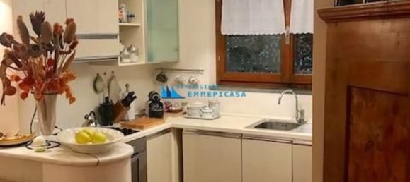 5-salle Villa à Montignoso, Italy No. 49604 14