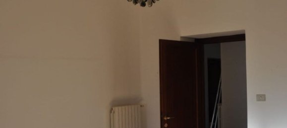 3غرفة شقة في Nuoro, Italy رقم 256438 3