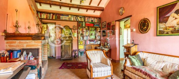 18 rooms House in Castiglione del Lago, Italy No. 3063 31