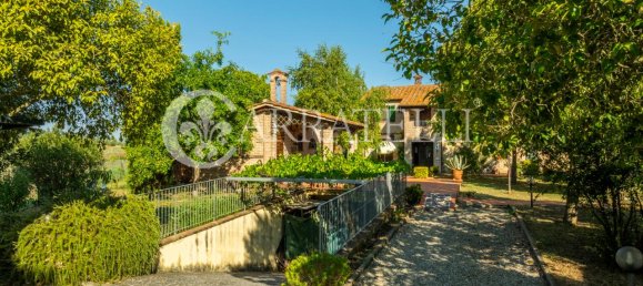 18 rooms House in Castiglione del Lago, Italy No. 3063 15