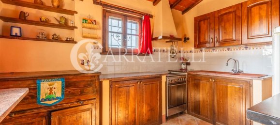 18 rooms House in Castiglione del Lago, Italy No. 3063 38