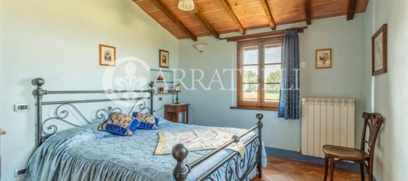 18 rooms House in Castiglione del Lago, Italy No. 3063 44