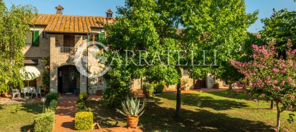 18 rooms House in Castiglione del Lago, Italy No. 3063 25