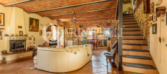 18 rooms House in Castiglione del Lago, Italy No. 3063 28