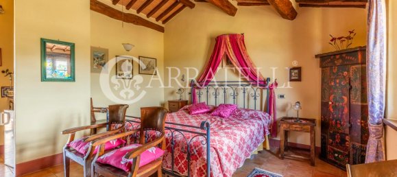 18 rooms House in Castiglione del Lago, Italy No. 3063 45