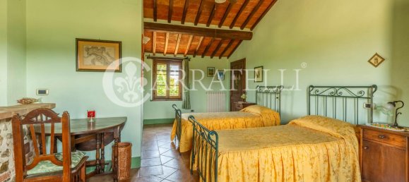 18 rooms House in Castiglione del Lago, Italy No. 3063 50