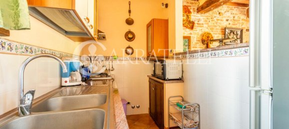 18 rooms House in Castiglione del Lago, Italy No. 3063 48