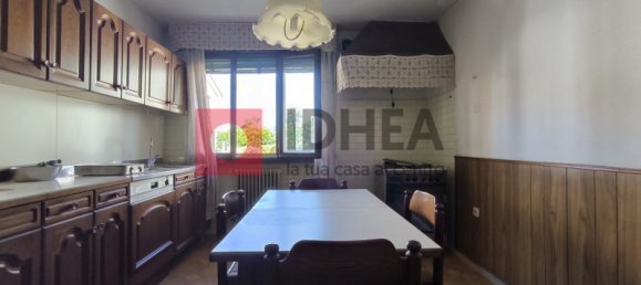 3 rooms House in Silea, Italy No. 269494 8