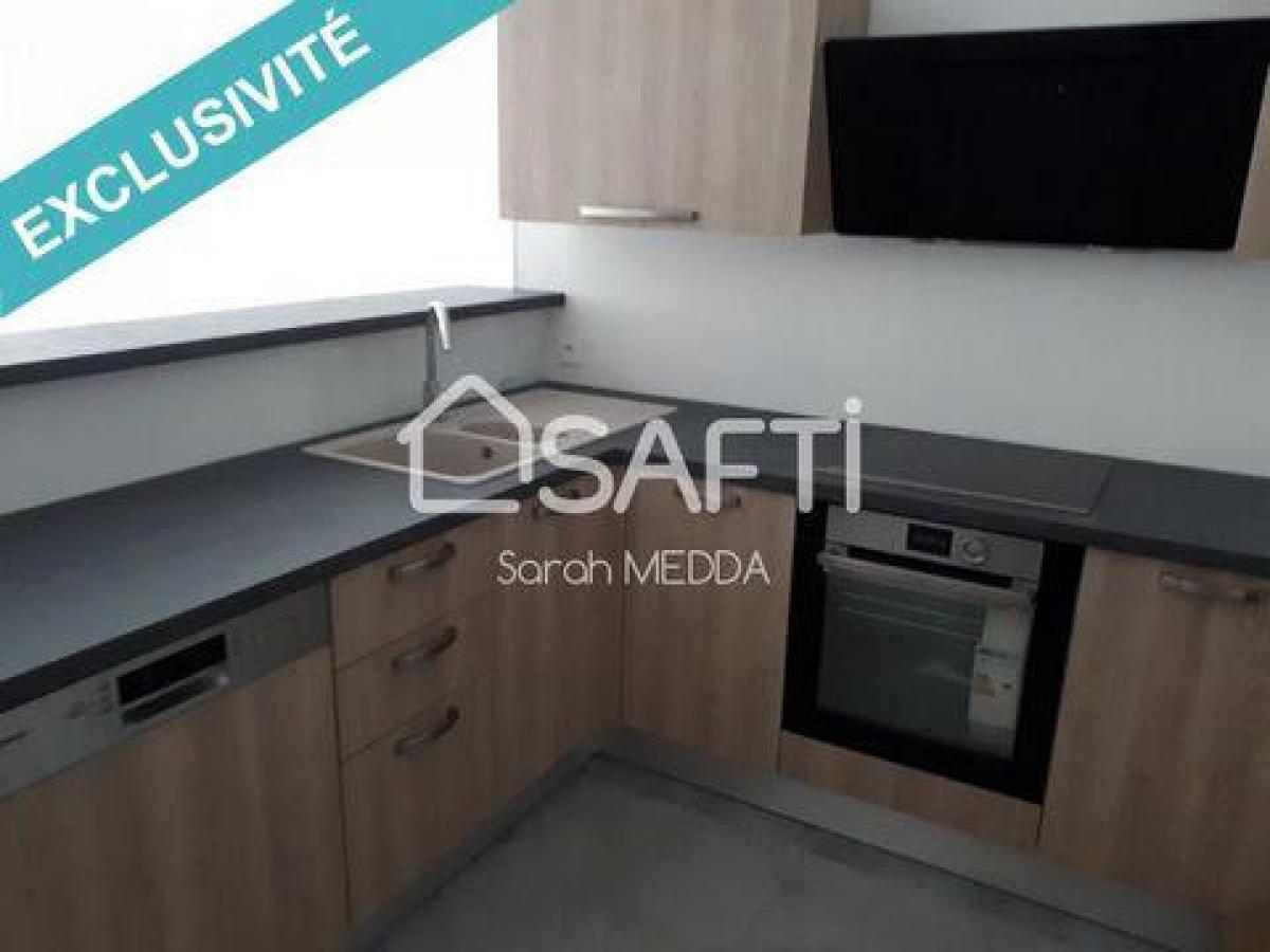 Apartamento T3 em Stiring-Wendel, France N.º 12671