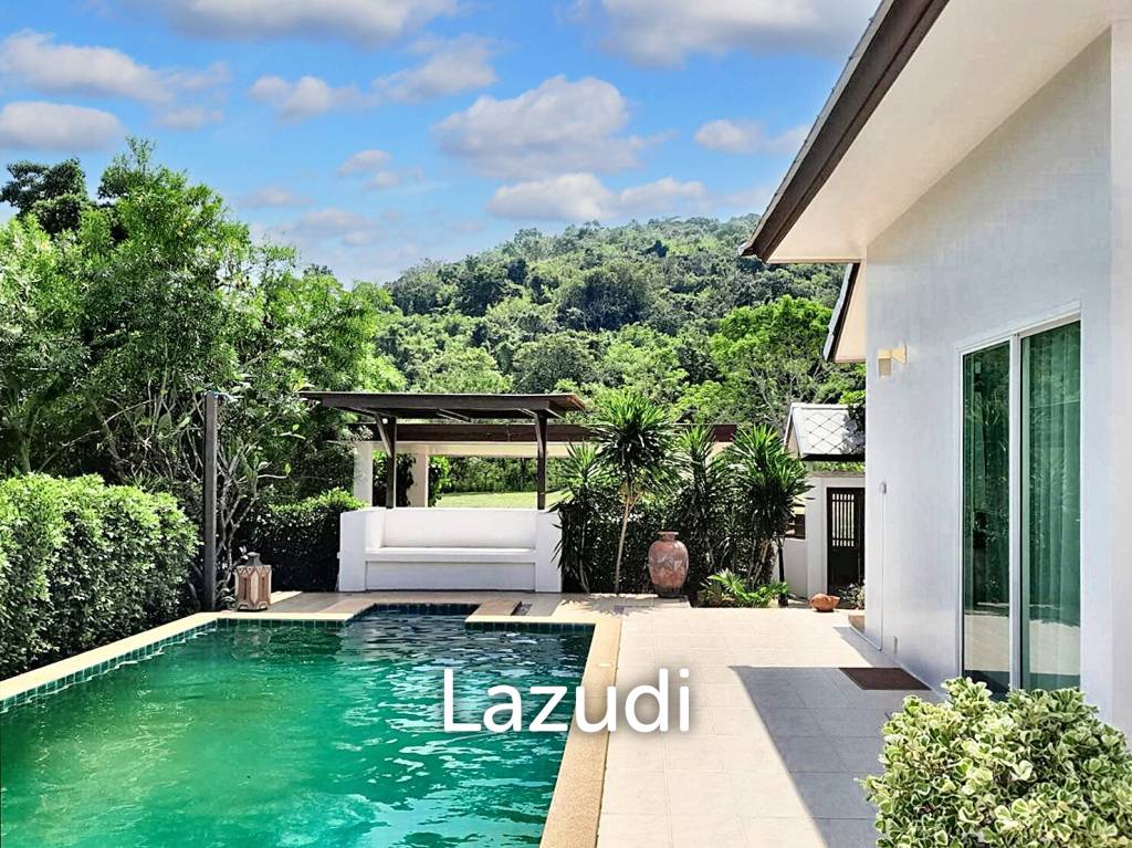 3 bedrooms Villa in Hua Hin, Thailand No. 13832