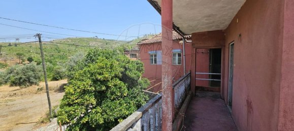 4 bedrooms House in Senhorim, Portugal No. 190366 7