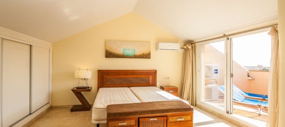 2 bedrooms Penthouse in Marbella, Spain No. 133765 10