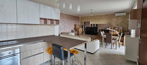 Apartamento T3 em Oleggio, Italy N.º 195746 5