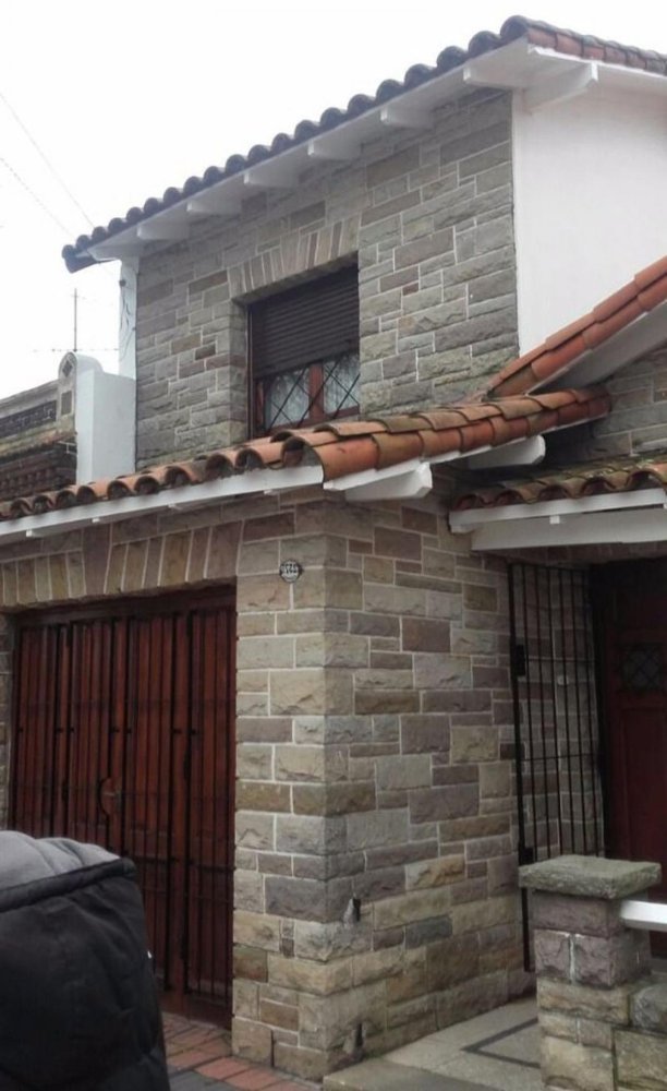 3 bedrooms House in Mar del Plata, Argentina No. 70648