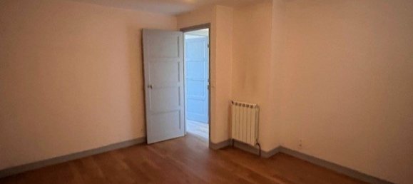 10 rooms Building in Vendeuvre-sur-Barse, France No. 77104 5