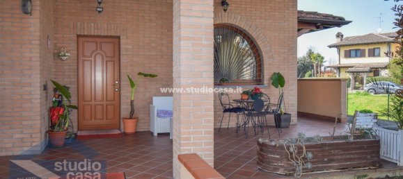 5غرفة فيلا في Pieve Fissiraga, Italy رقم 8491 2