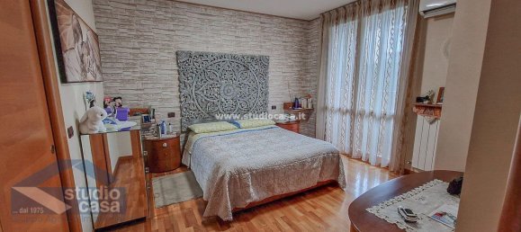 5غرفة فيلا في Pieve Fissiraga, Italy رقم 8491 42