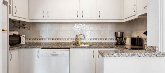 Apartamento de 3 dormitorios en Dehesa De Campoamor, Spain No. 186297 9