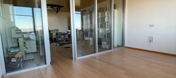 60m² Office in Ariano Irpino, Italy No. 175306 5