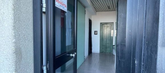 60m² Office in Ariano Irpino, Italy No. 175306 12