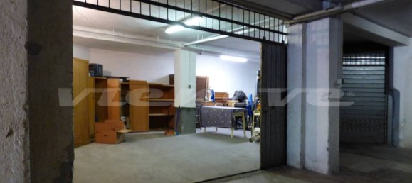 40m² Garage in Rome, Italy No. 229865 10