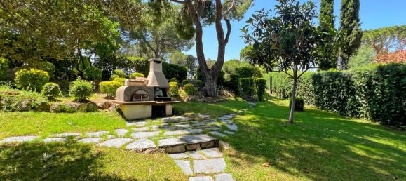 6 bedrooms House in Pozuelo de Alarcon, Spain No. 158553 3