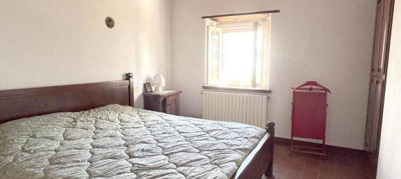 6 rooms House in Uzzano, Italy No. 160566 20