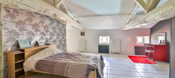 Casa de 4 dormitorios en Nieul-le-Virouil, France No. 347557 7