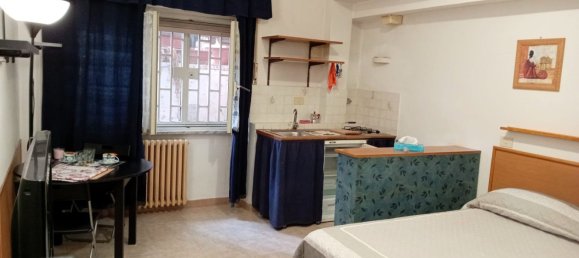 2 chambres Appartement à Rome, Italy No. 359146 12