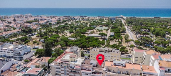 Apartamento de 3 dormitorios en Costa da Caparica, Portugal No. 239208 21
