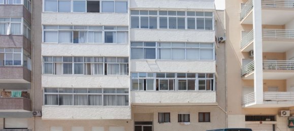 Apartamento de 3 dormitorios en Costa da Caparica, Portugal No. 239208 17