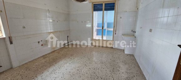 Квартира с 3 спальнями в Энна, Италия № 221322 3